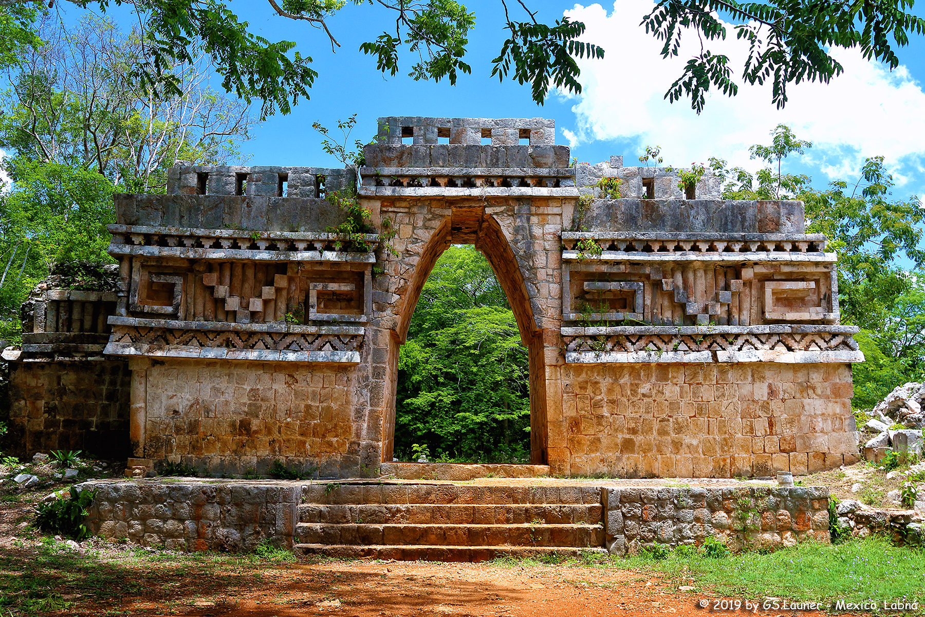 Arco de Labná, Mexico