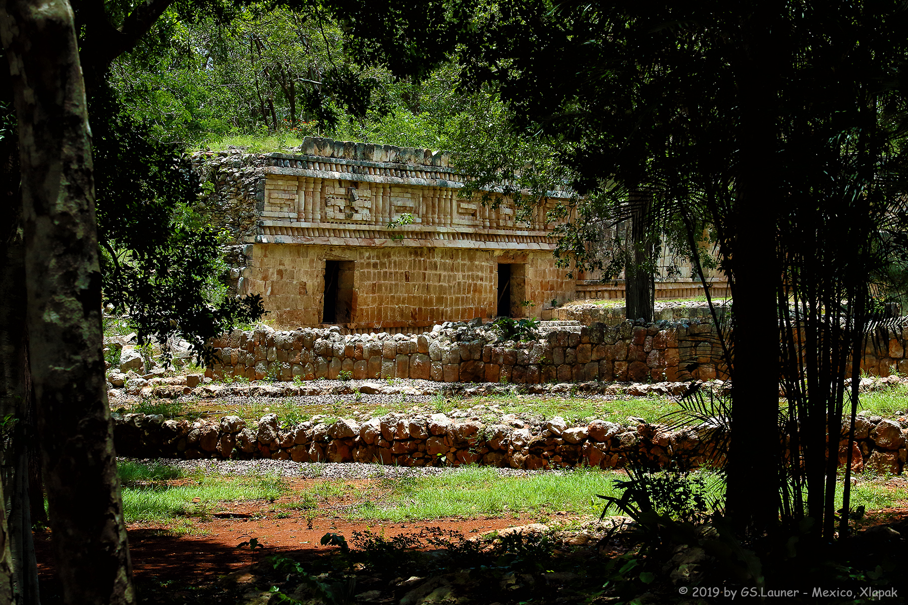 Zona Arqueológica de Xlapak, Mexico